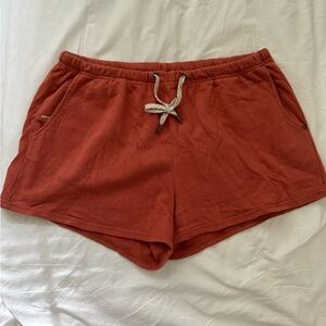 Vuori Sweat Shorts in Clay Orange